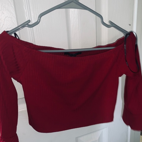 Red Cropped Stylish Top ! ❤️ - Picture 1 of 2